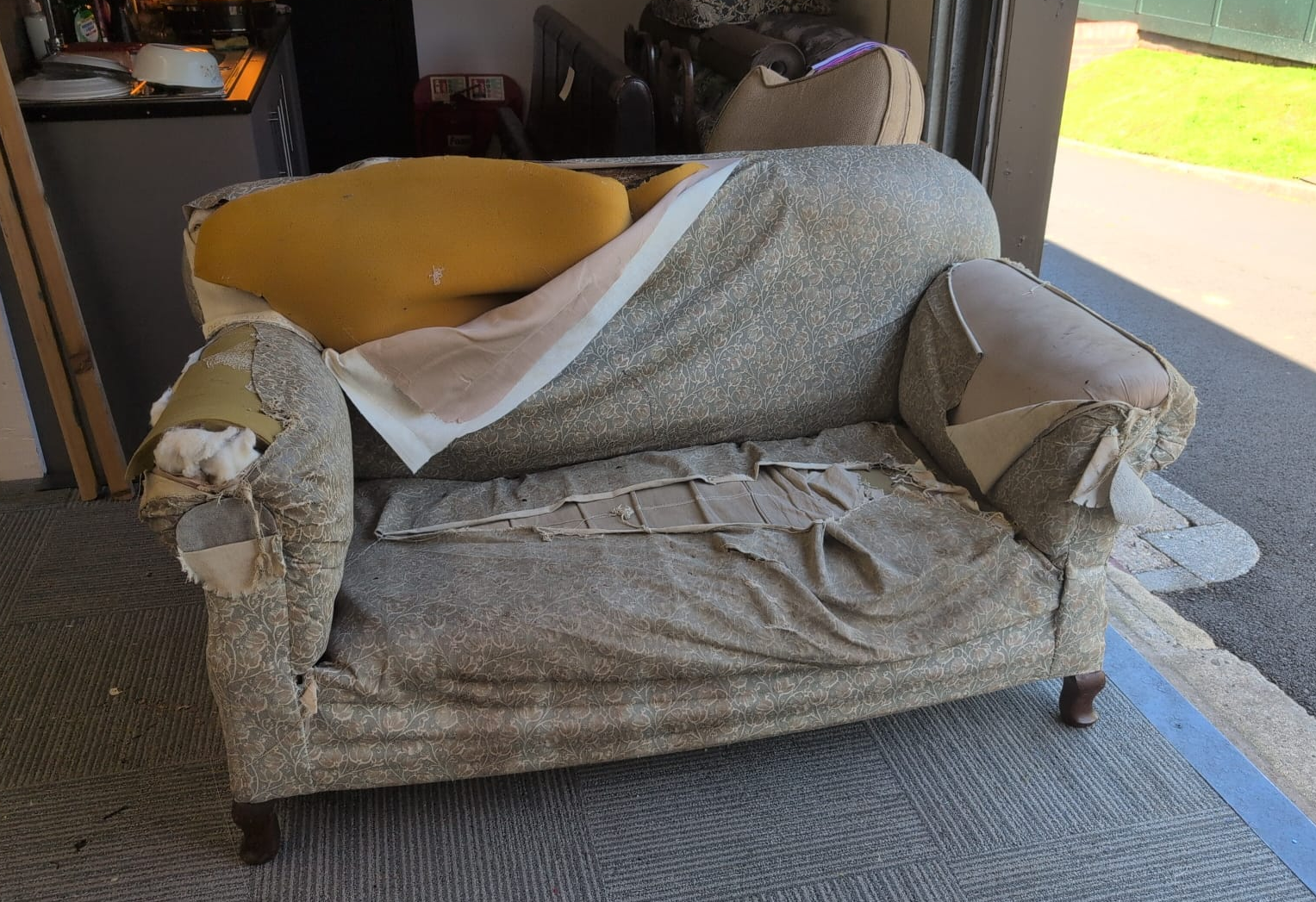 What's Actually Inside Your Old Sofa? A Look Beneath the Fabric